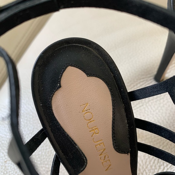 NEW!! Nour Jensen Italian Black leather heels🖤🖤 - Picture 8 of 8
